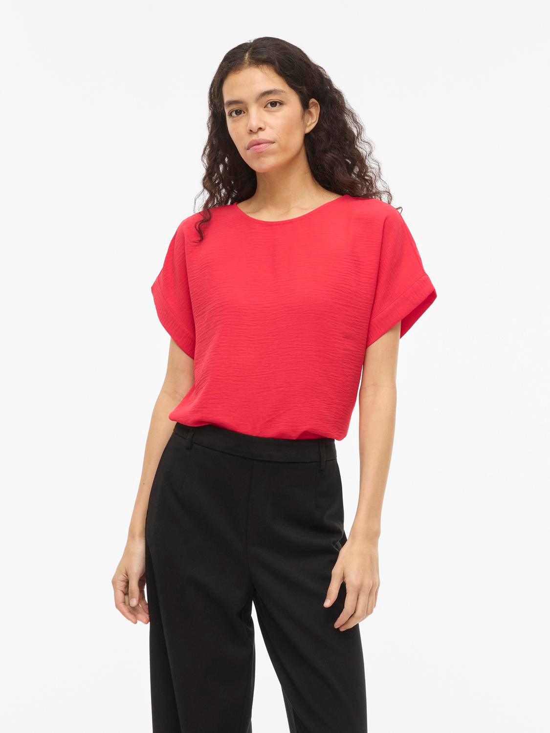 model_shot-front