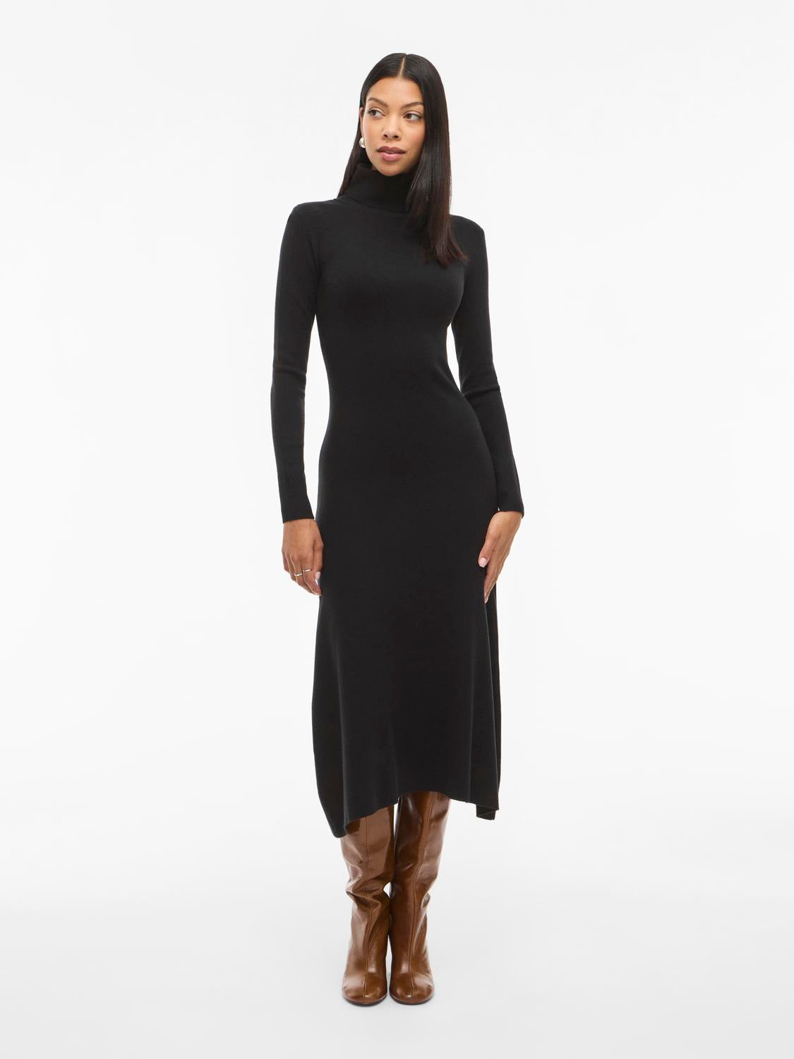 model_shot-front_full