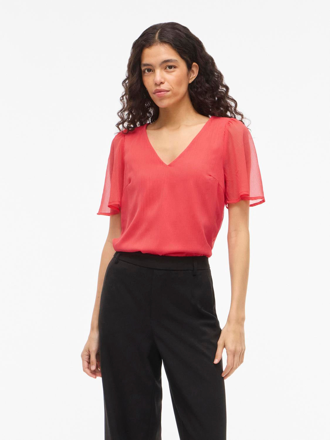 model_shot-front