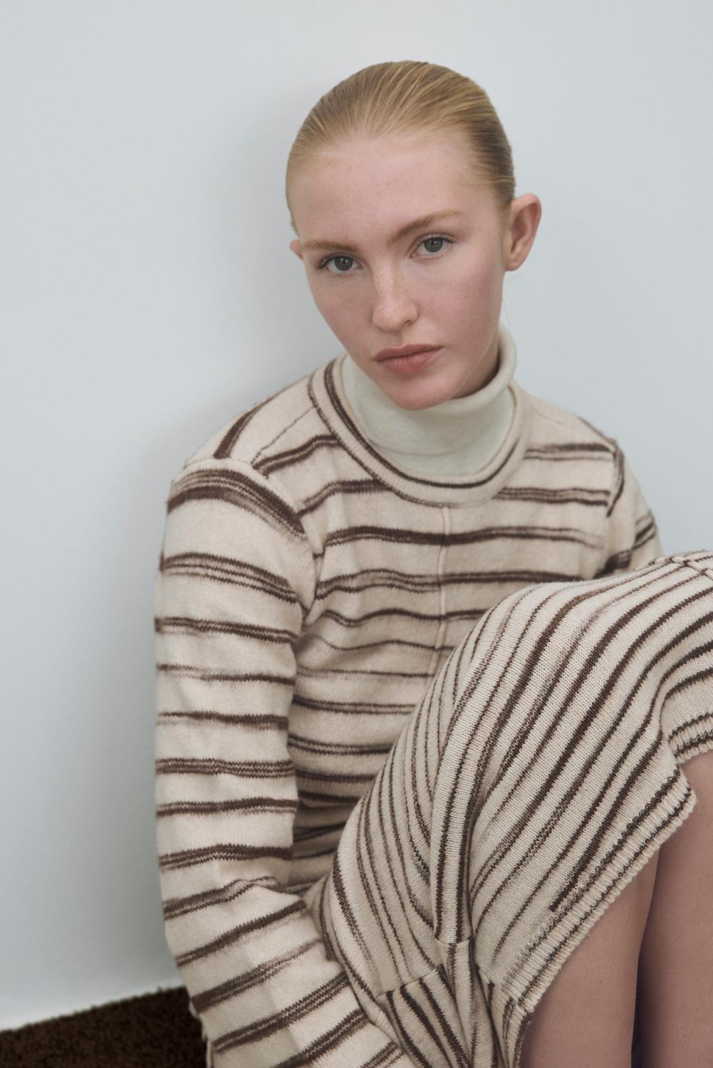 model_shot-creative