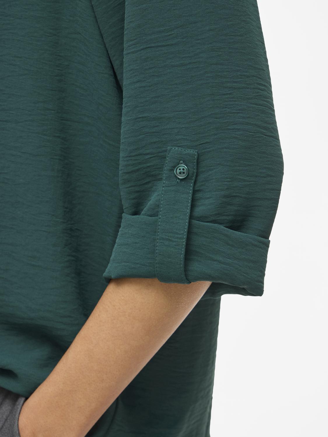 model_shot-detail