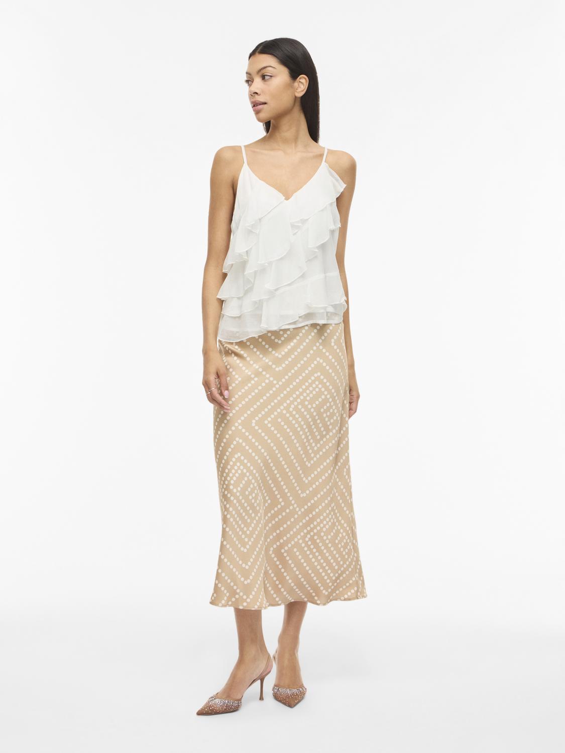 model_shot-front_full
